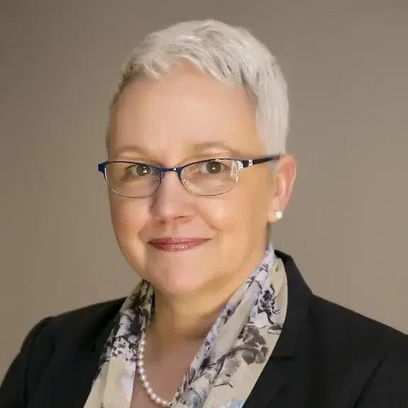 Dr. Barbara Steffens